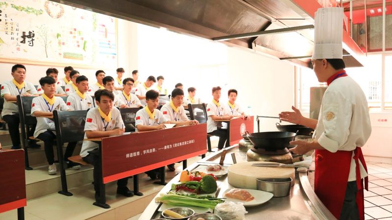 餐饮供应链代理：揭秘成功背后的关键要素**