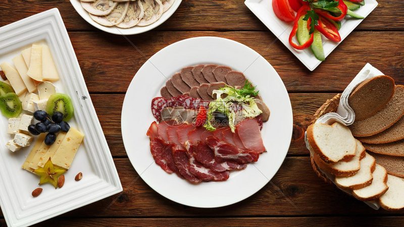 揭秘小型餐饮供应链加盟：条件与考量