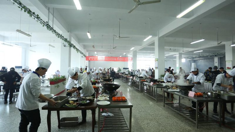 蜜饯果脯加盟代理：揭秘费用构成与避坑指南